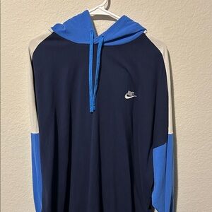 Nike Men's Navy and Bright Blue Colorblock Crewneck Hoodie
